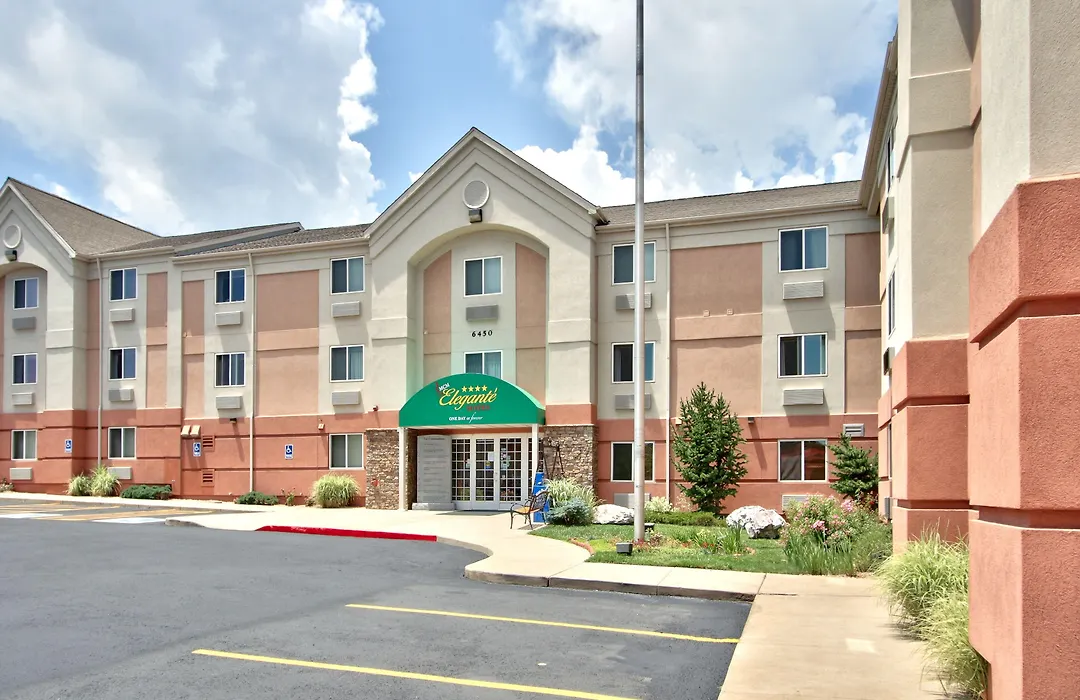Mcm Elegante Suites (Adults Only)-1