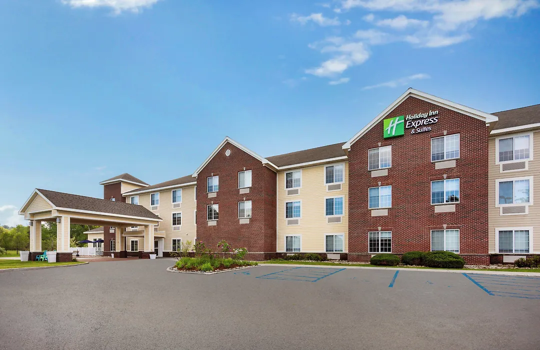 Holiday Inn Express Hotel & Suites Acme-Traverse City By Ihg-1