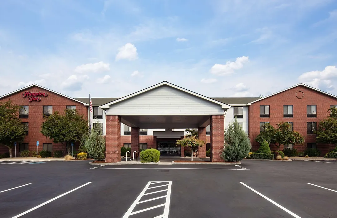 Hampton Inn Medford-1