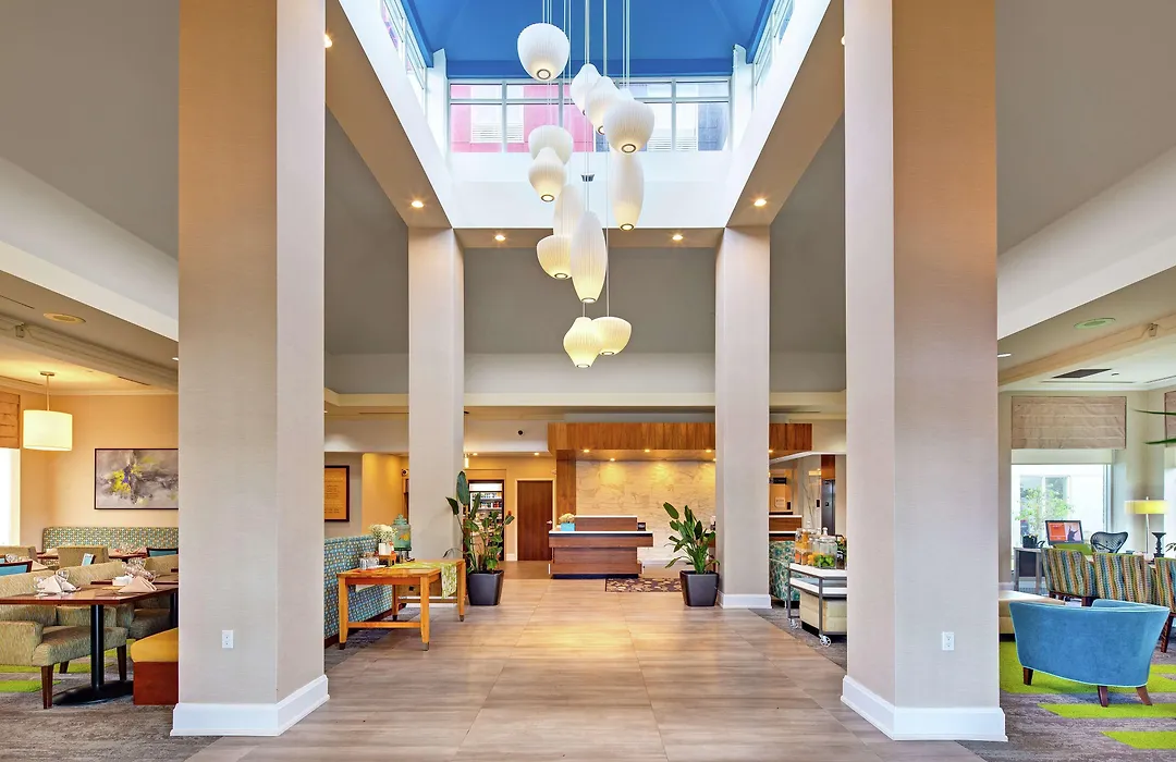 Hilton Garden Inn Toronto-Oakville-1