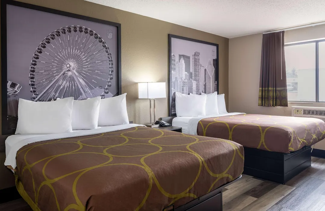Super 8 By Wyndham Merrillville-1