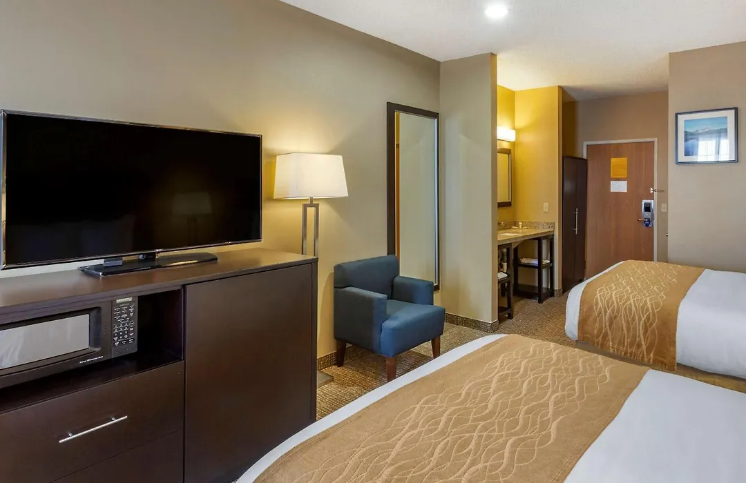 Comfort Inn Evanston I-80-1