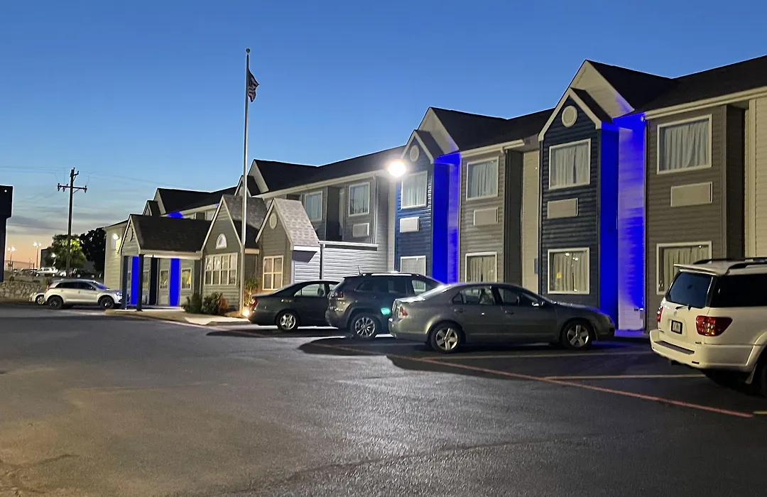 Microtel Inn & Suites By Wyndham Ardmore-1