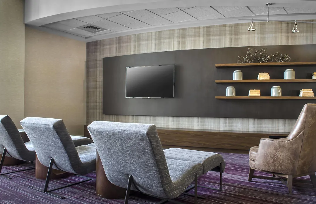 Courtyard By Marriott Newark Elizabeth-1