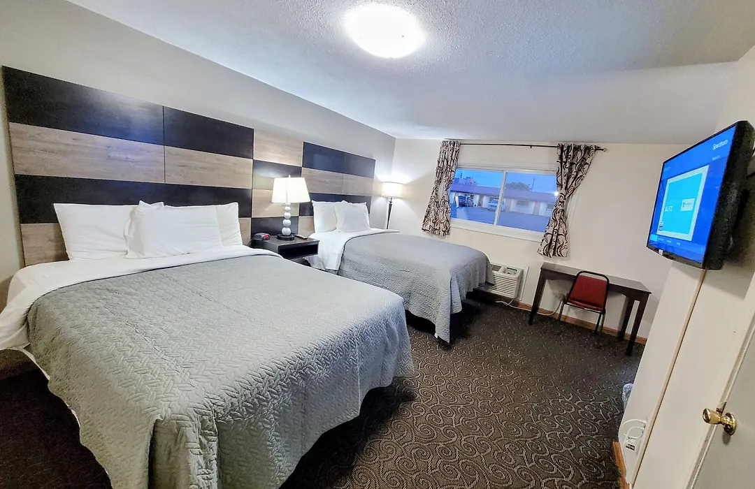 Woodland Inn-1