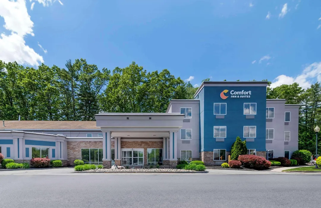 Comfort Inn & Suites Saratoga Springs-1