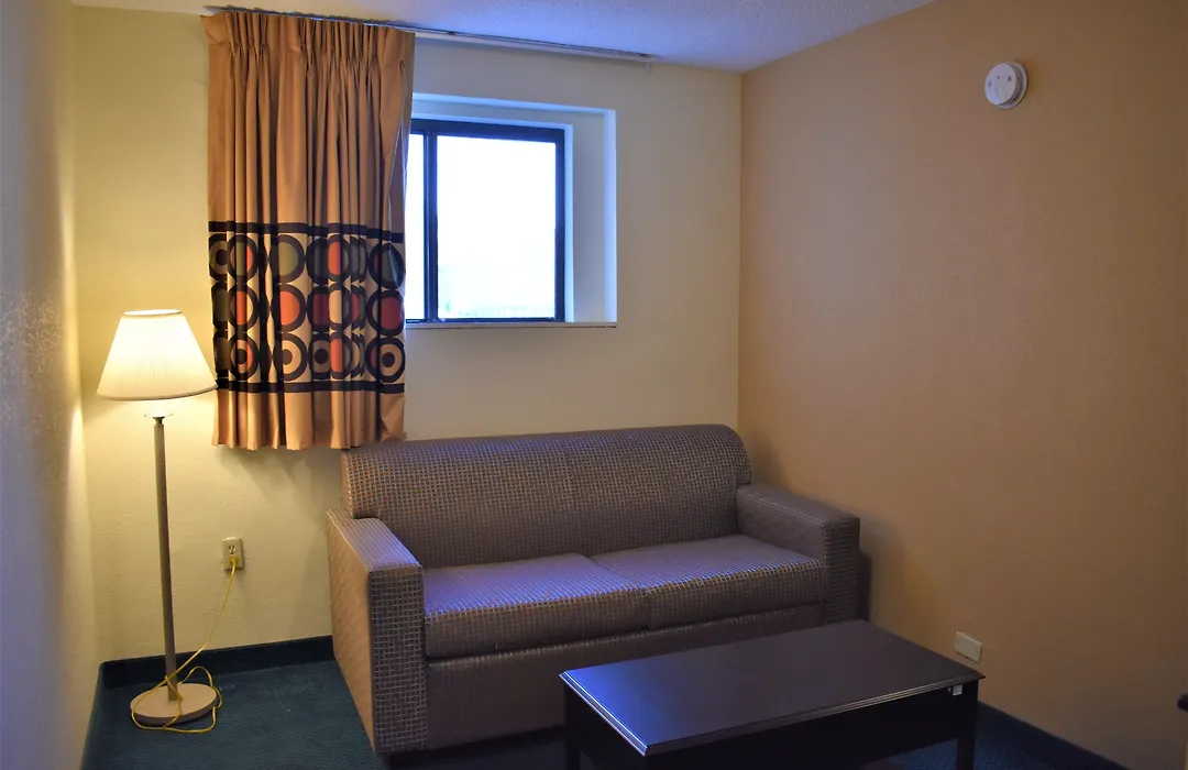 Super 8 By Wyndham Atlantic City-1