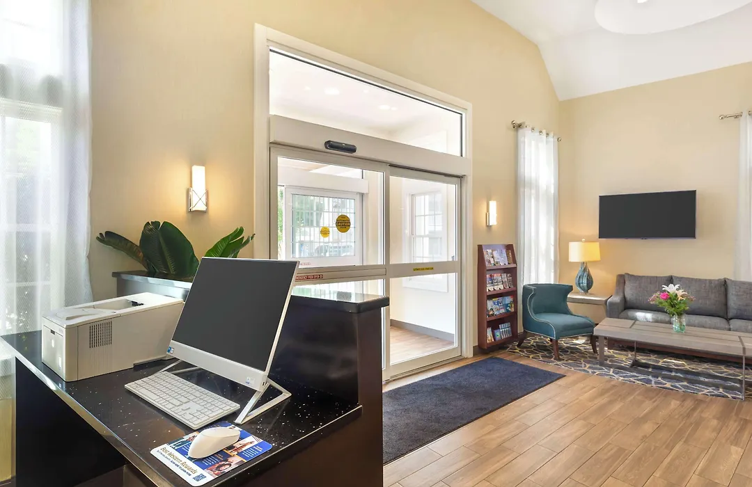 Best Western Plus Cold Spring-1