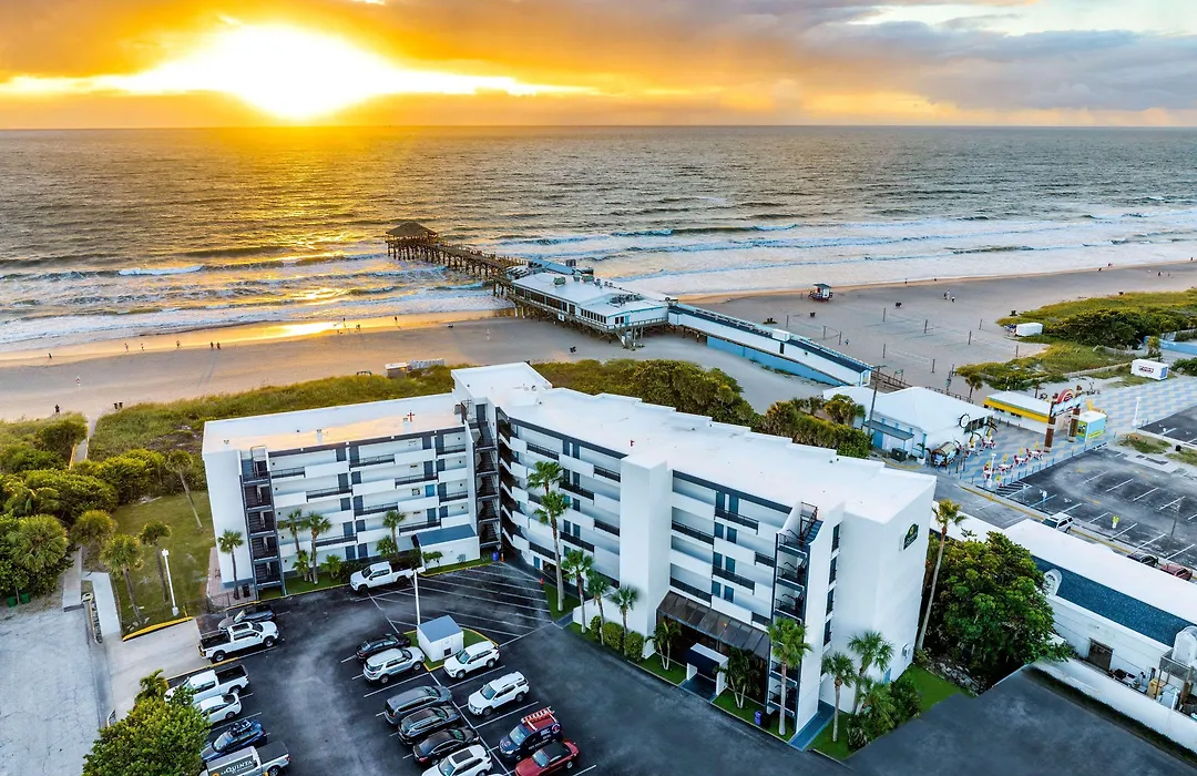 La Quinta By Wyndham Cocoa Beach Oceanfront-1