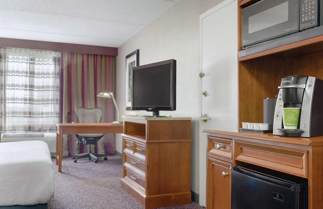 Hilton Garden Inn Springfield, Ma-1