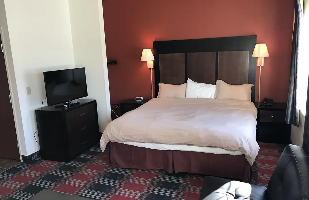Sandalwood Studios & Suites-1
