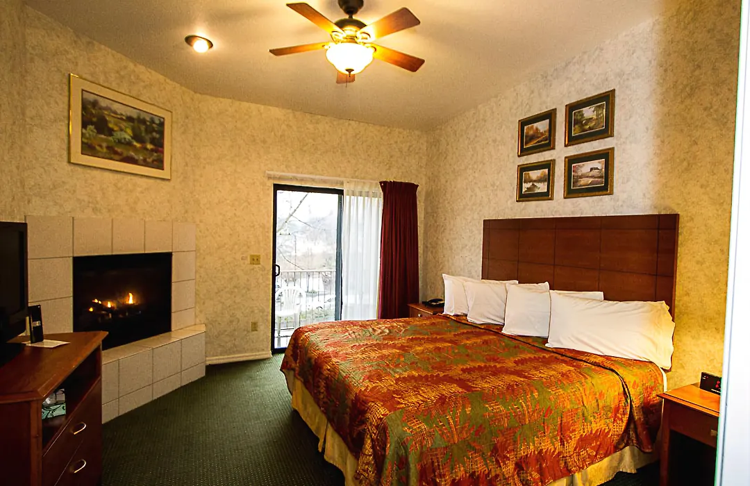Miners Inn-1