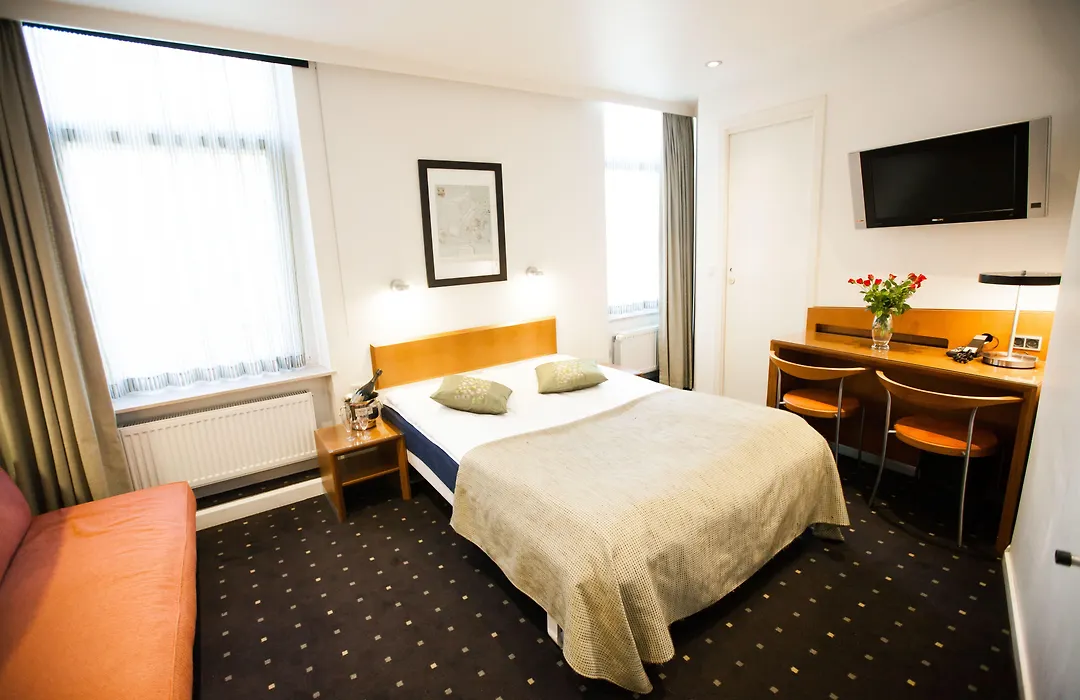 Go Hotel Ansgar-1