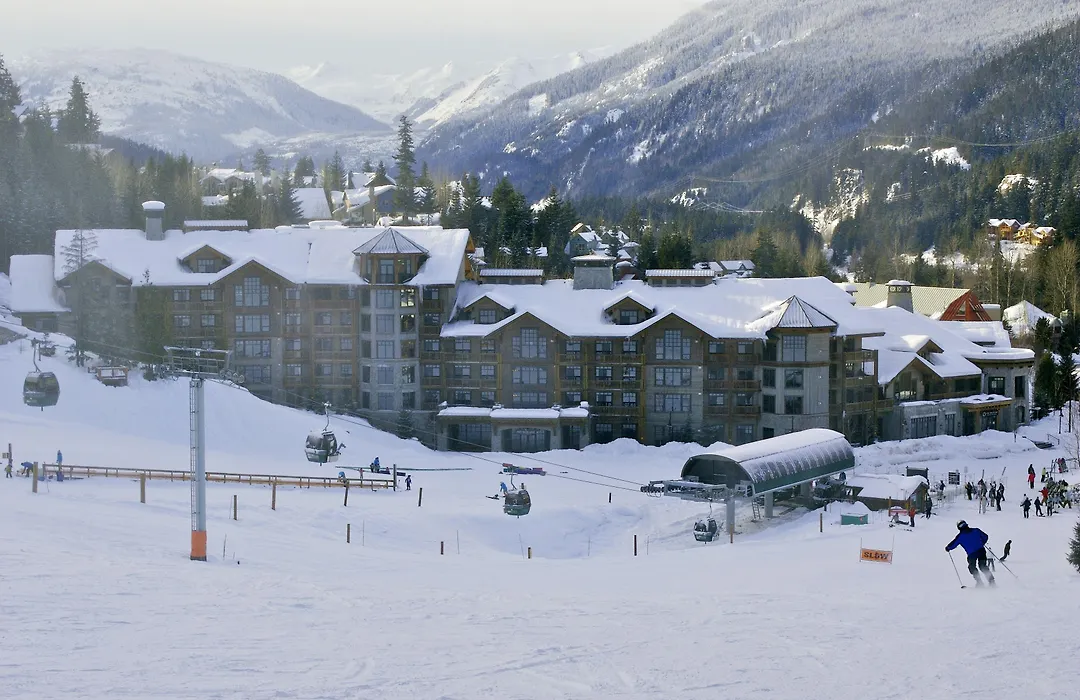First Tracks Lodge, By Lodging Ovations-1