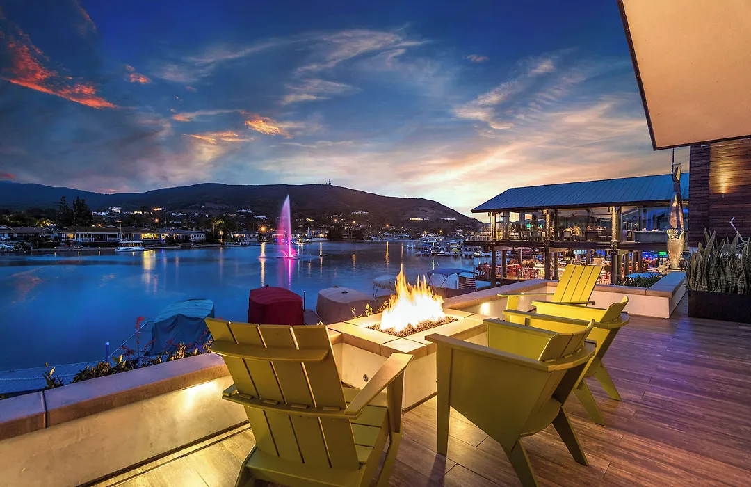 Lakehouse Resort-1
