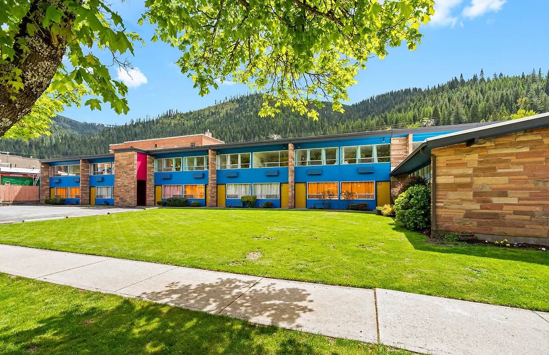 Stardust Motel Wallace-1
