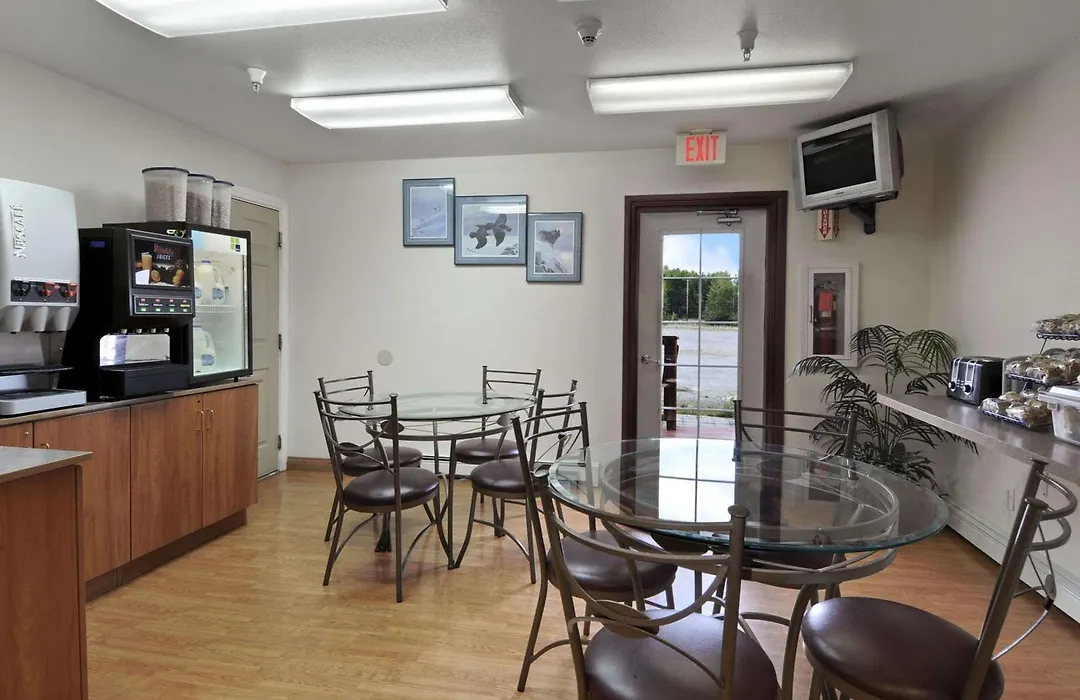 Eagle River Microtel-1