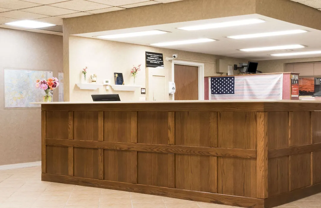Super 8 By Wyndham Henrietta/Rochester Area-1