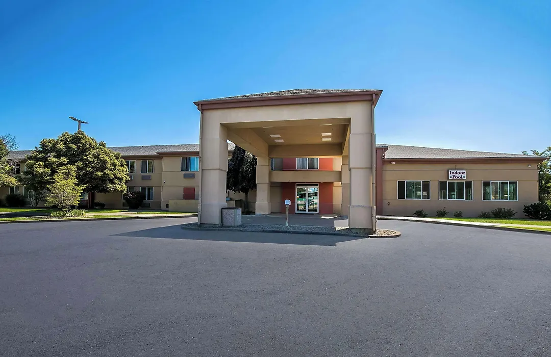 Americas Best Value Sandman Inn-1