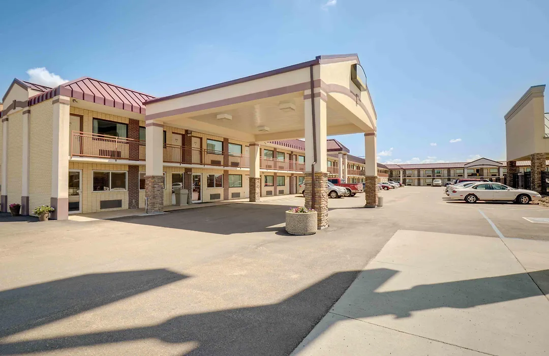 North Platte Inn And Suites-1