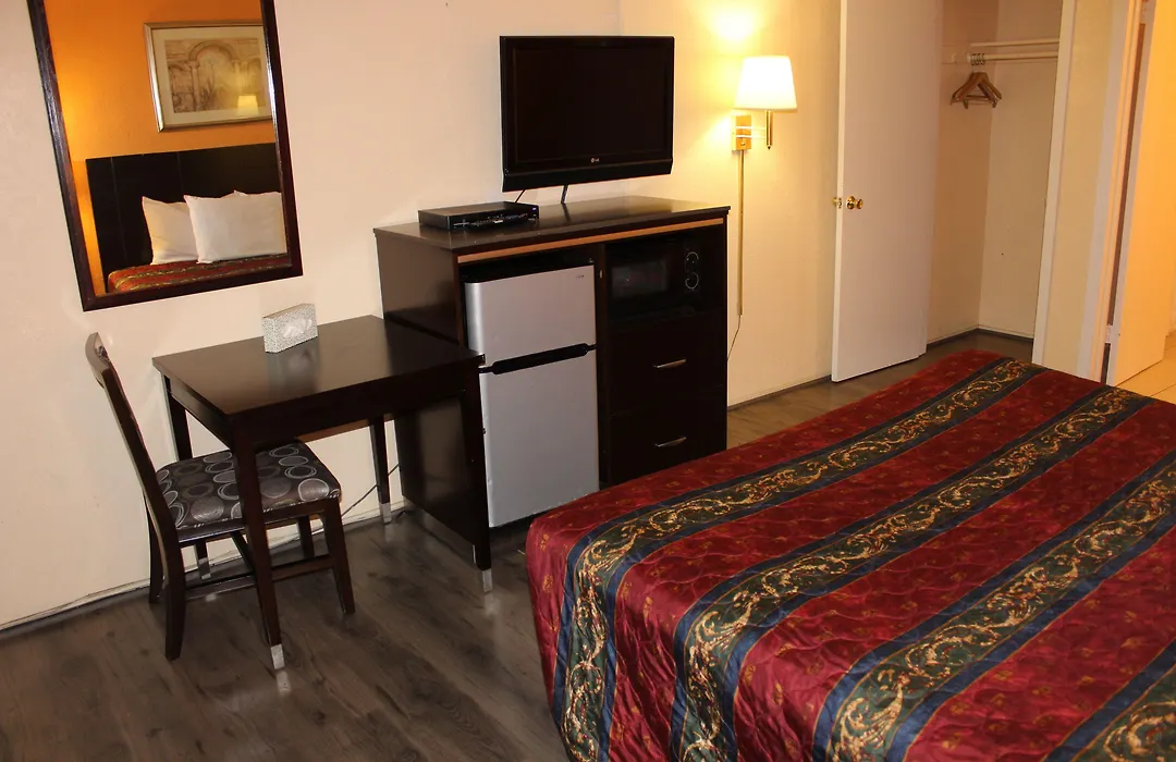 Budget Inn Redwood City (Adults Only)-1