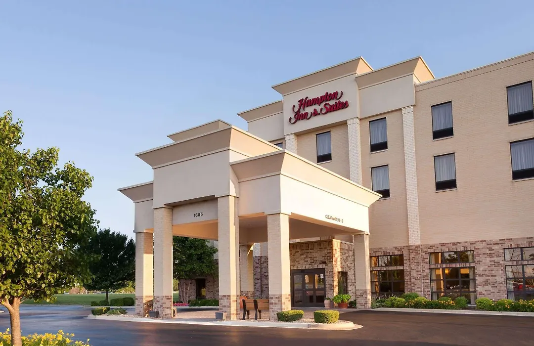 Hampton Inn & Suites Addison-1