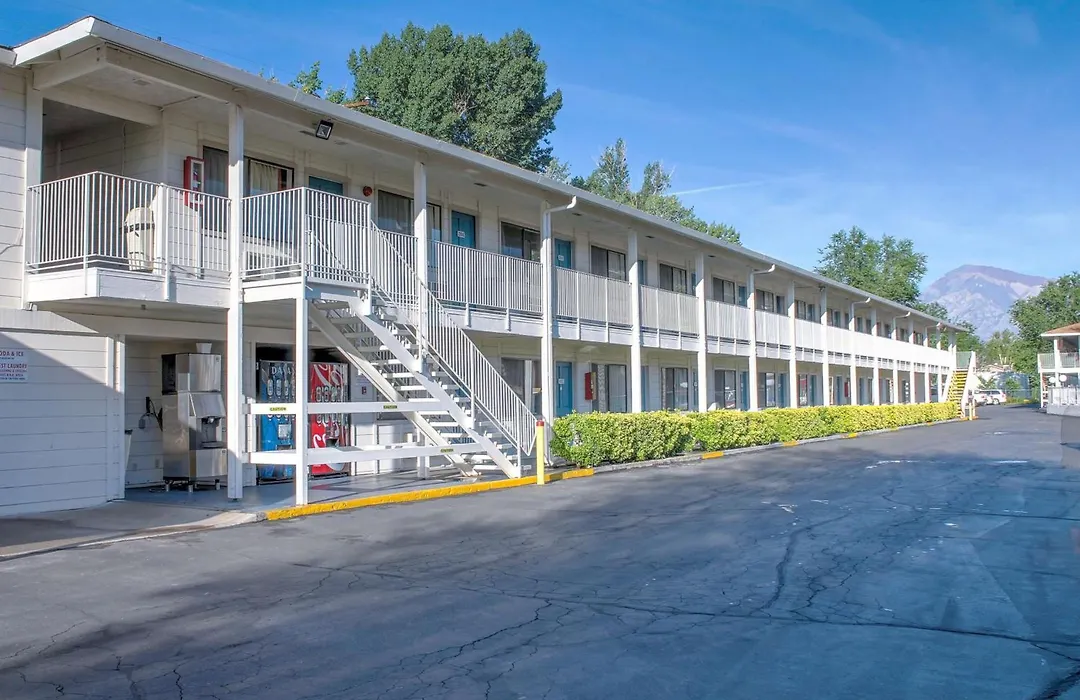 Motel 6-Bishop, Ca-1