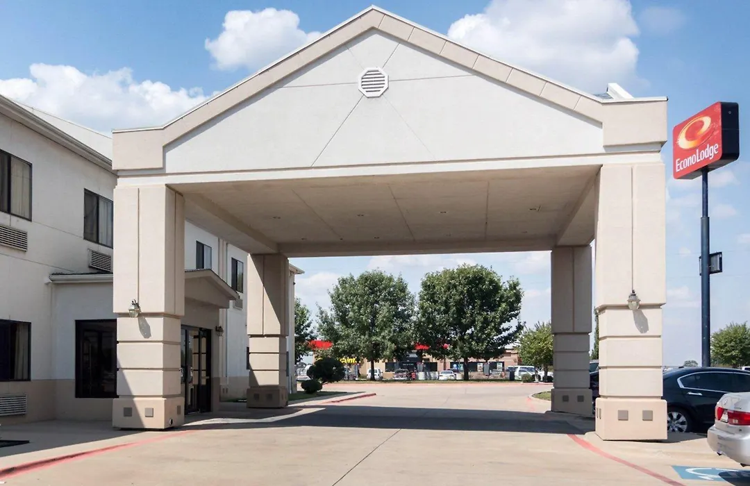 Econo Lodge Weatherford-1