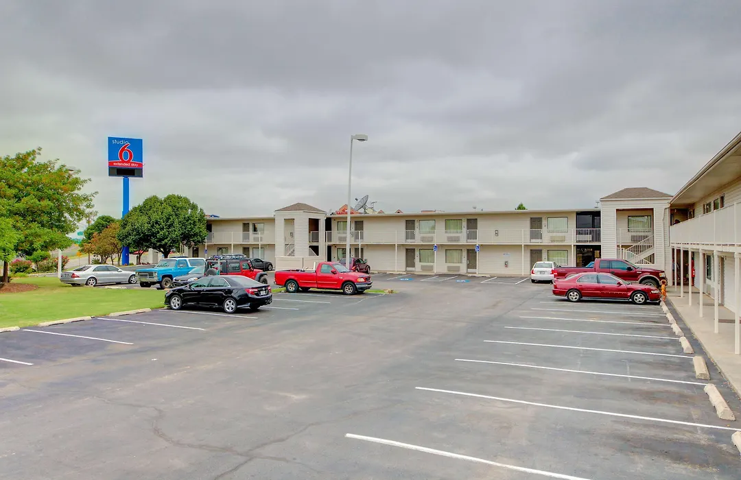 Studio 6 Midwest City, Ok - Oklahoma City-1