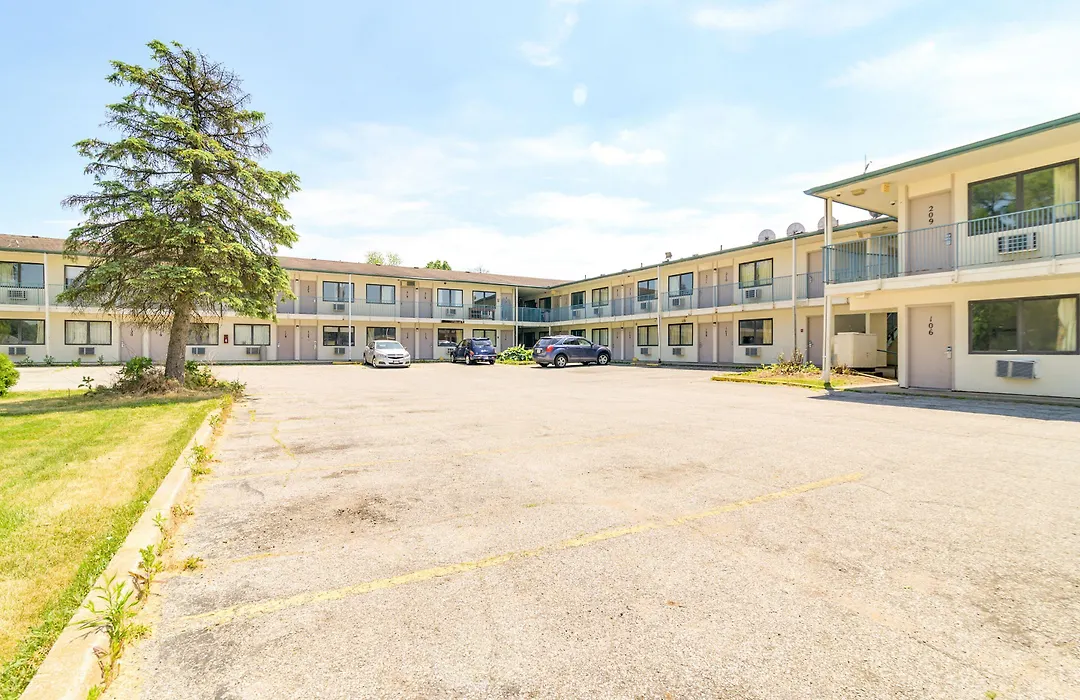Oyo Hotel South Bend - Campus-1