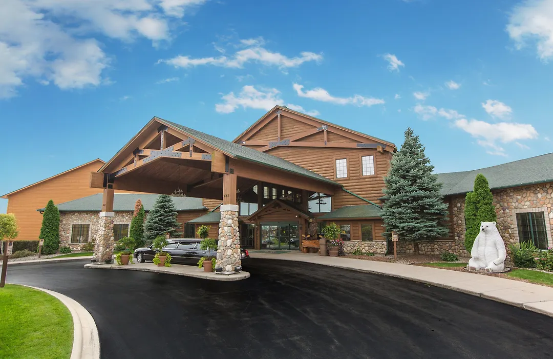 Tundra Lodge Resort - Waterpark & Conference Center-1