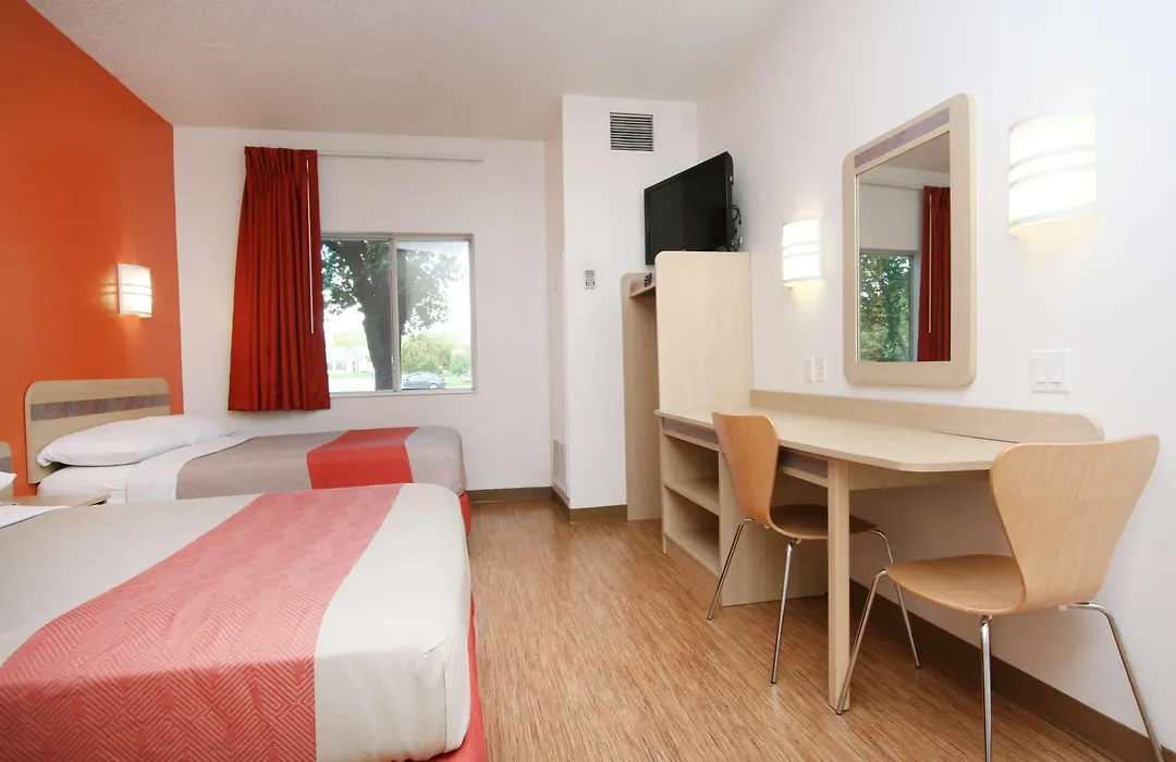 Motel 6-Colchester, Vt - Burlington-1