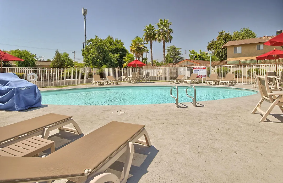Motel 6-Fresno, Ca - Blackstone North-1