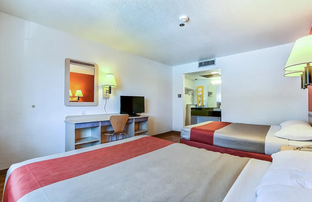 Park Inn By Radisson, Livermore-1