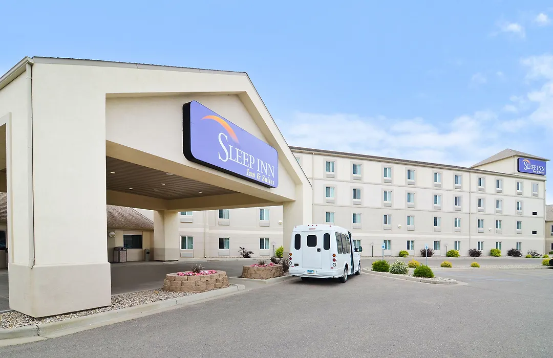 Sleep Inn & Suites Conference Center And Water Park-1