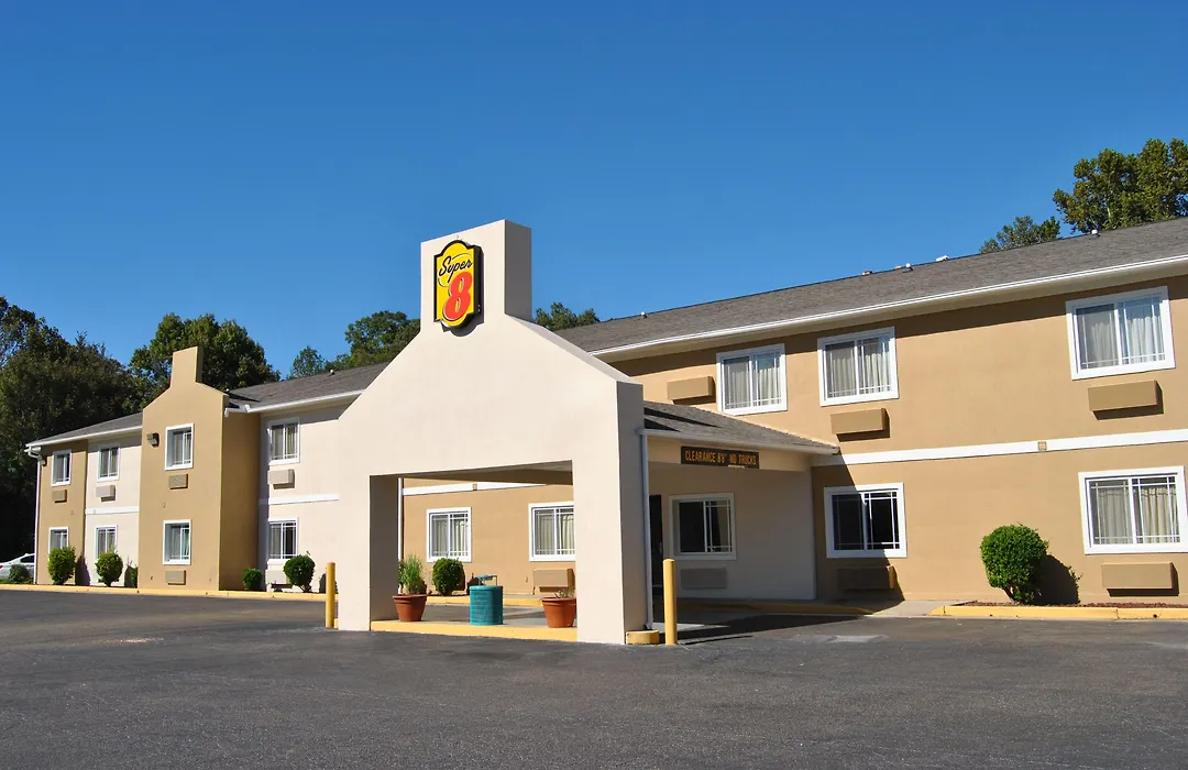 Super 8 By Wyndham Vicksburg-1
