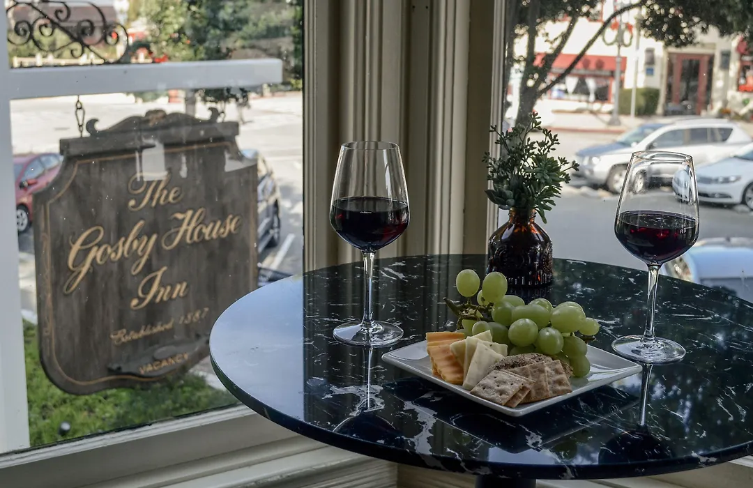Gosby House Inn, A Four Sisters Inn-1