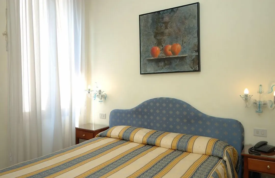 Hotel Hesperia-1