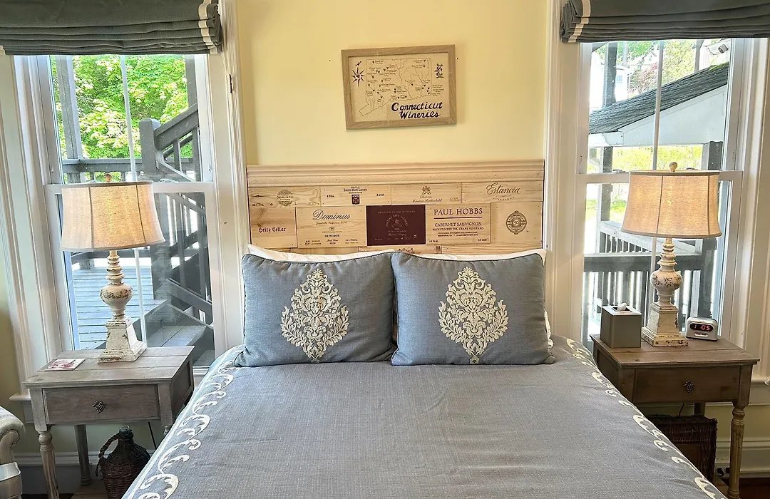 Homestead Inn-1