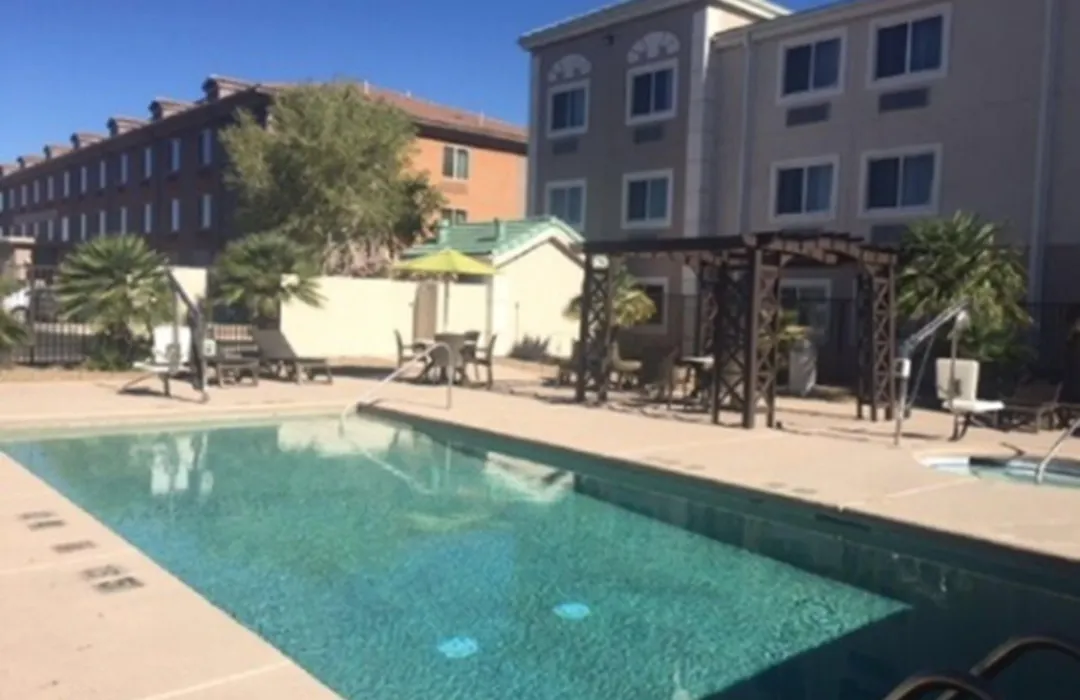 Comfort Inn Tucson Central-1