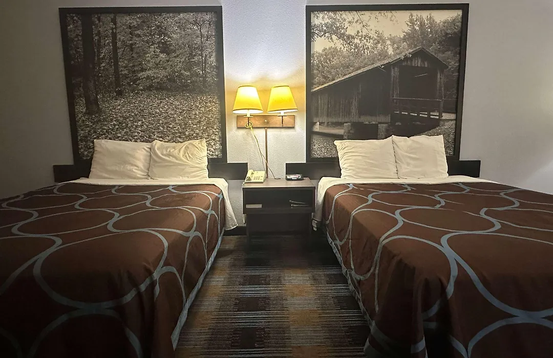 Super 8 By Wyndham Columbia East-1
