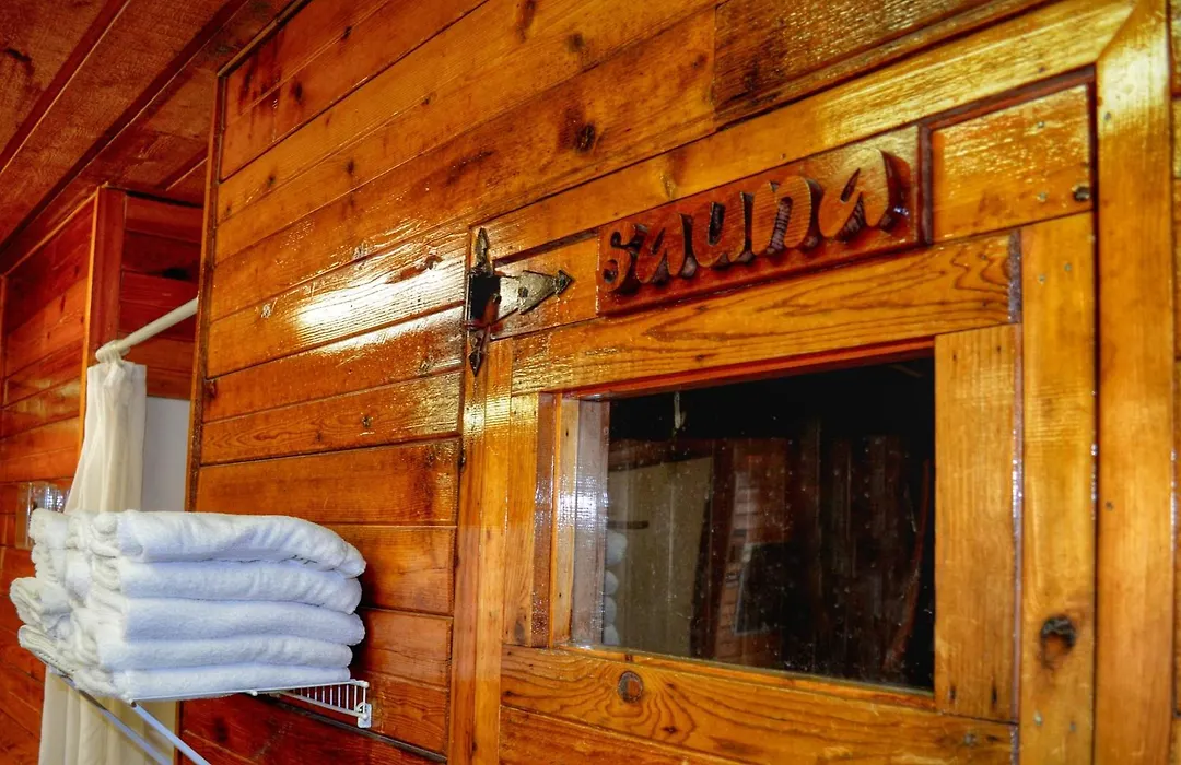 Thunderbird Lodge-1