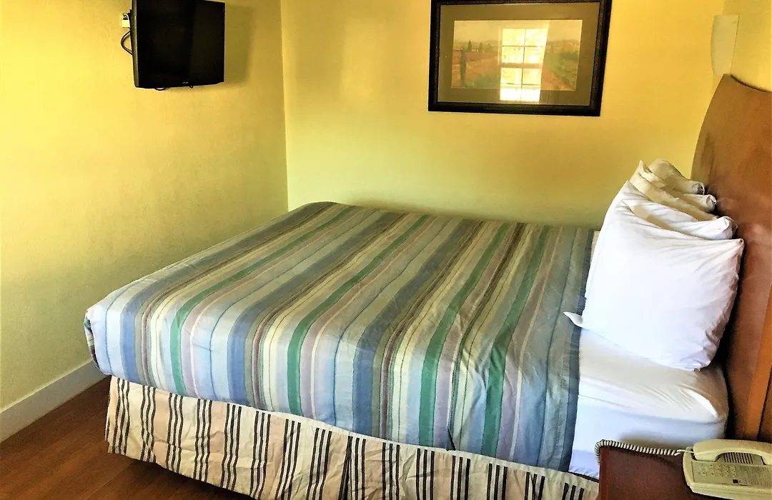 Travelodge By Wyndham Fairfield/Napa Valley-1