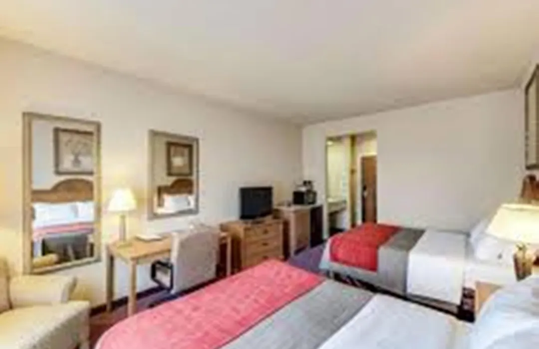 Comfort Inn & Suites Fredericksburg-1