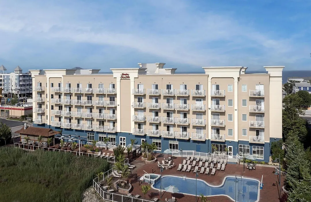 Hampton Inn & Suites Ocean City Bayfront-Convention Center-1