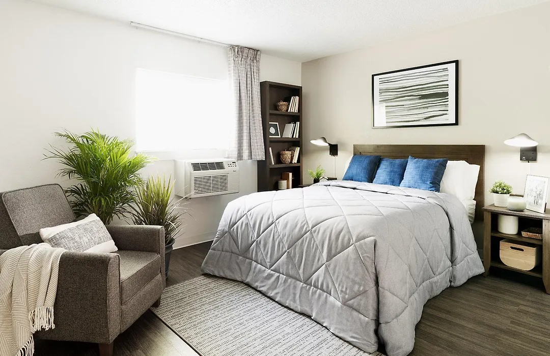 Intown Suites Extended Stay Raleigh Nc- Capital Blvd-1