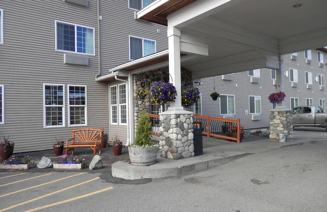 Grand View Inn & Suites-1