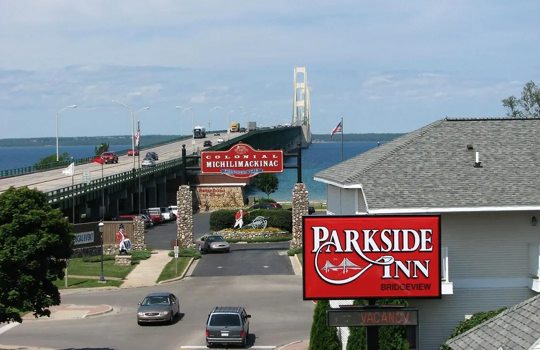 Parkside Inn Bridgeview-1