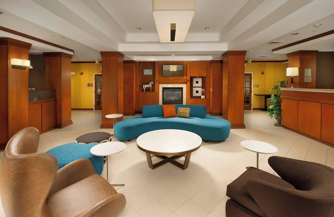 Fairfield Inn & Suites By Marriott Marshall-1