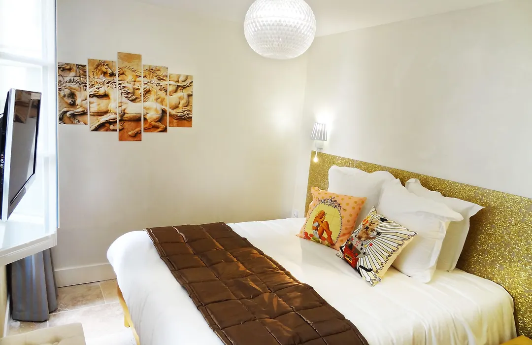 Le Pavillon Hotel-1